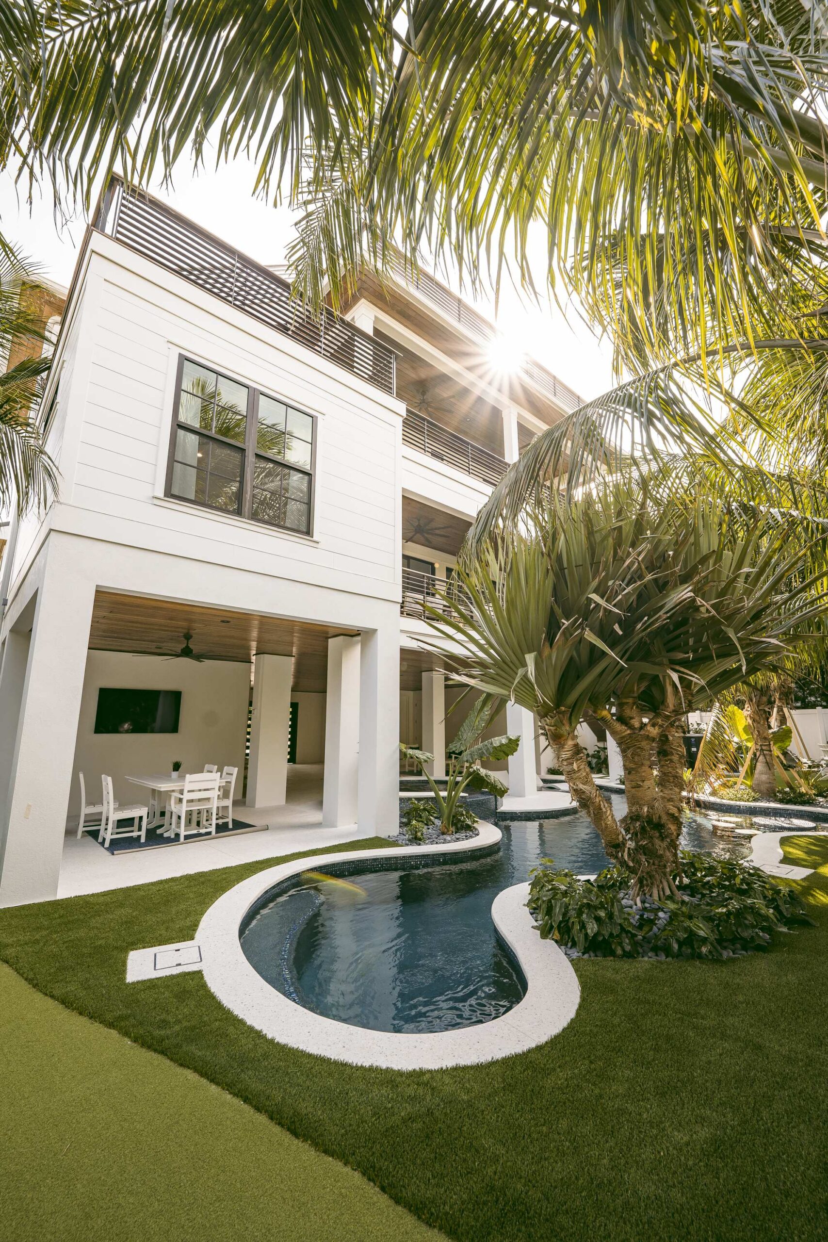 214 Coconut Ave