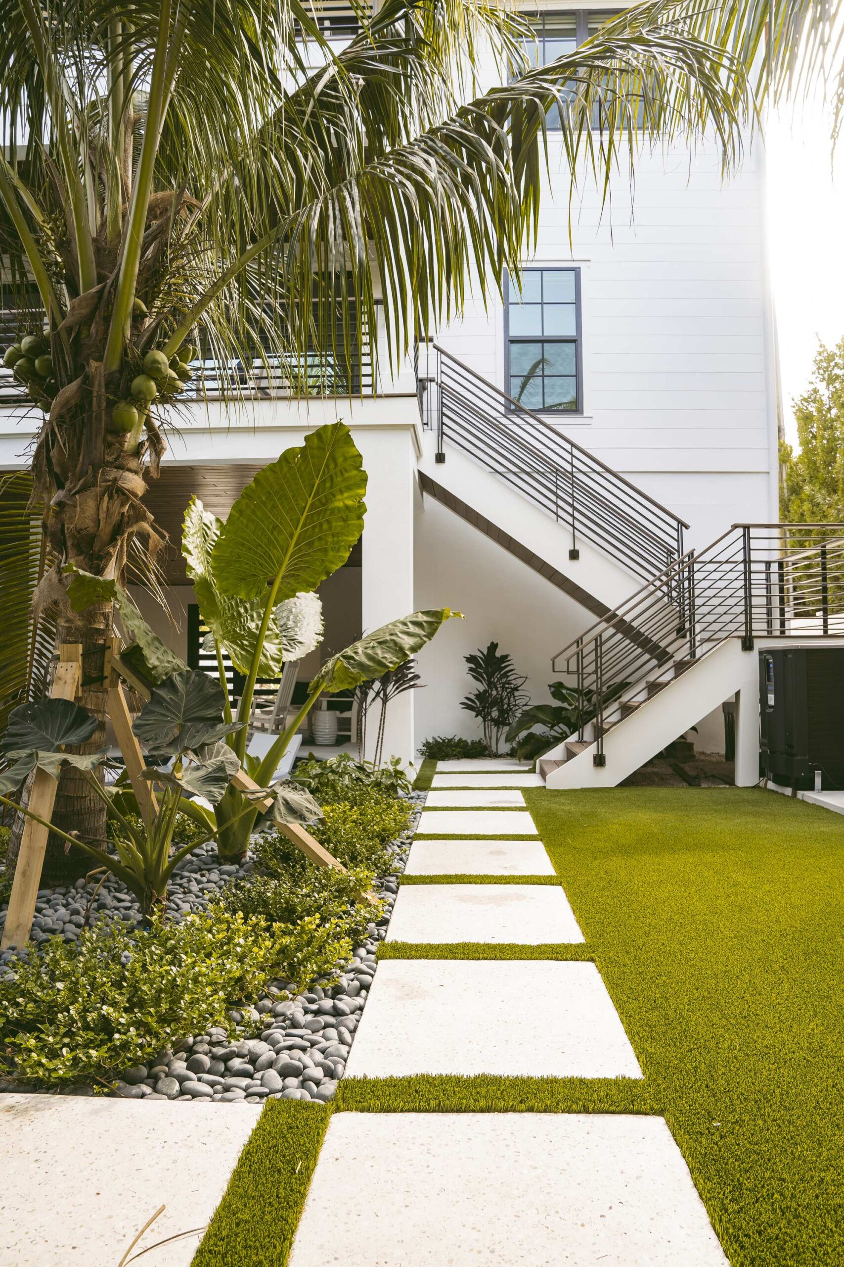 214 Coconut Ave