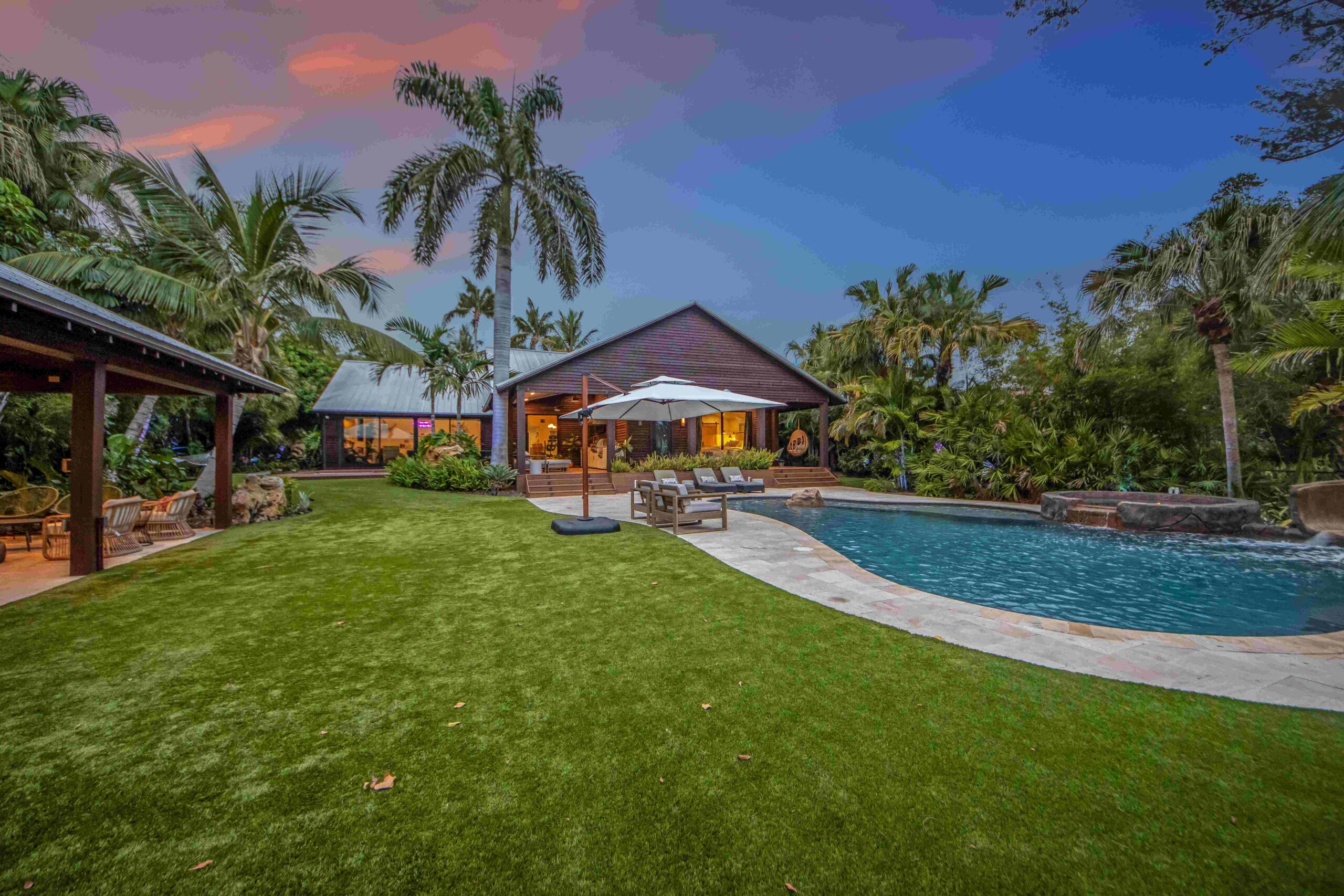 624 Dream Island Rd