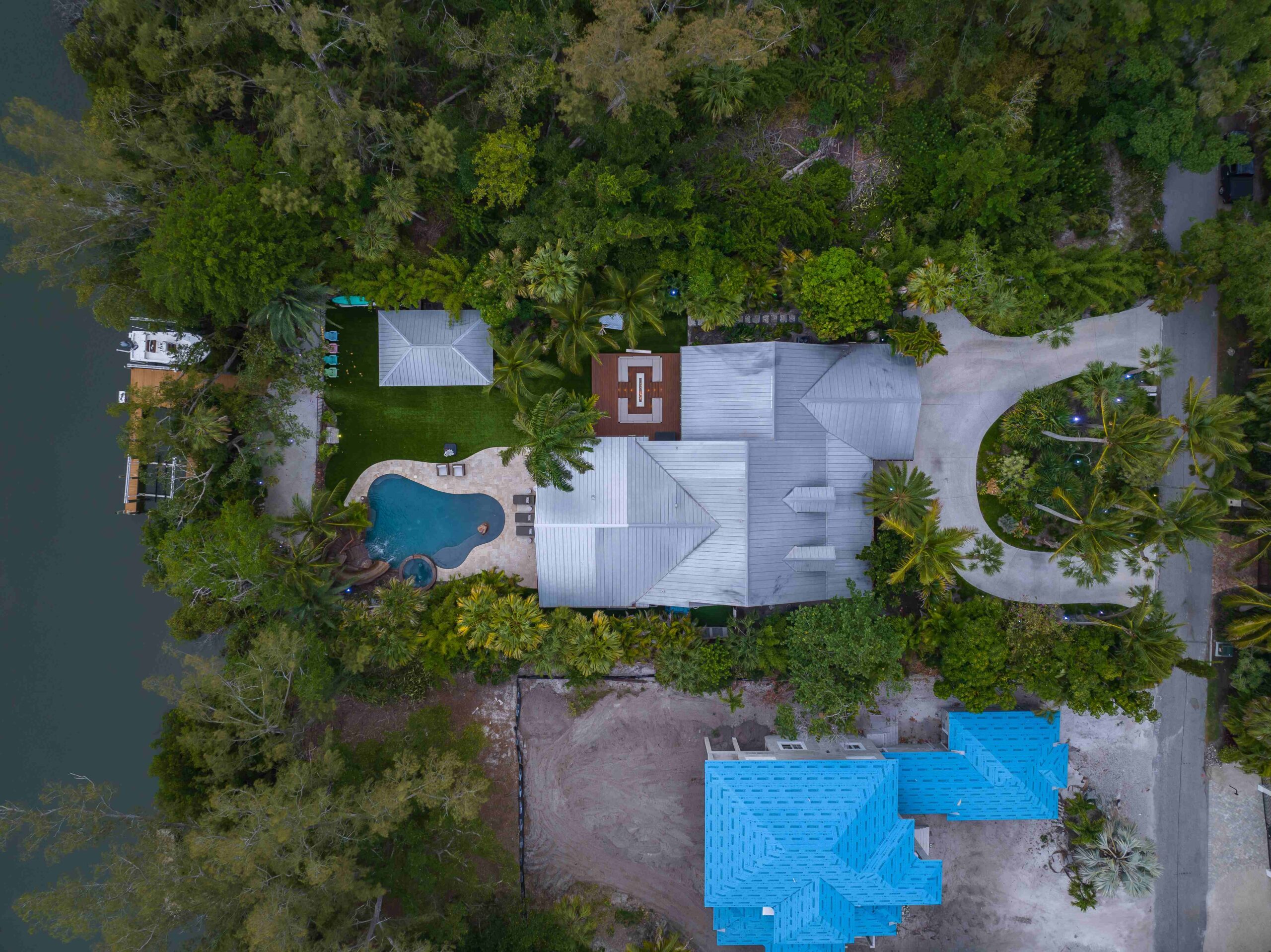 624 Dream Island Rd