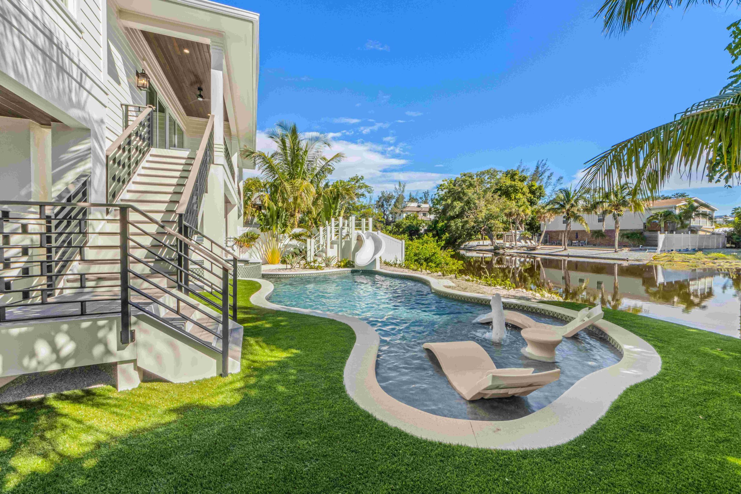 6530 Peacock Rd