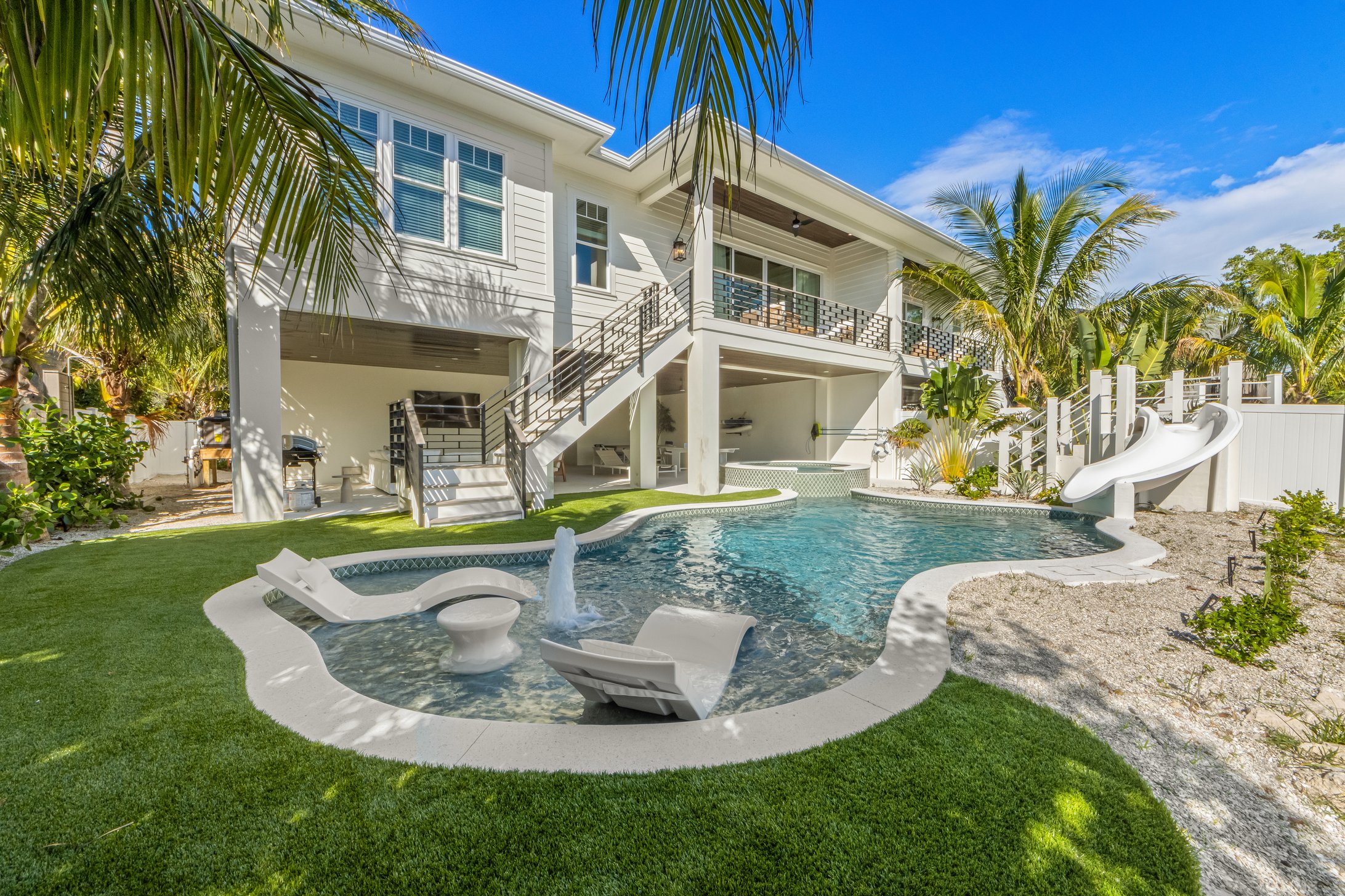 6530 Peacock Rd