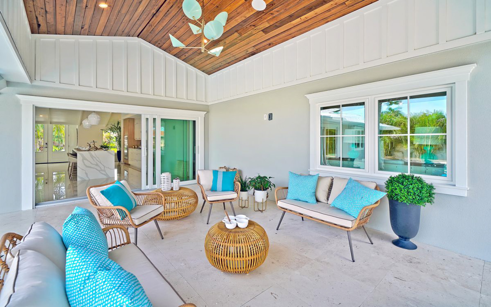 511 Spinnaker Lane