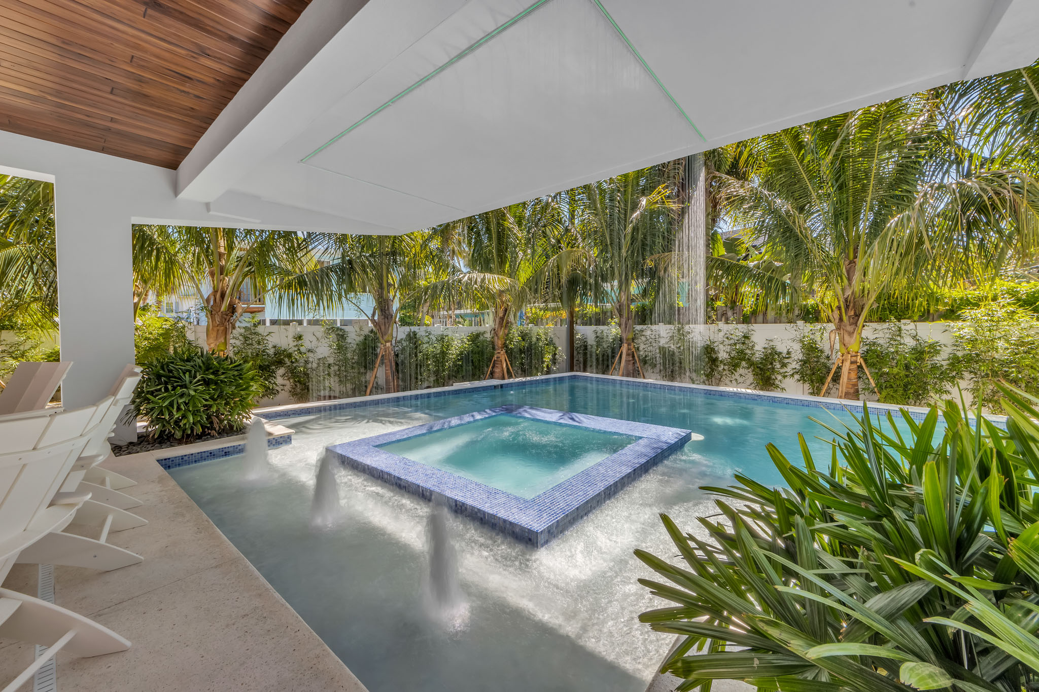 5409 Plaza De Las Palmas