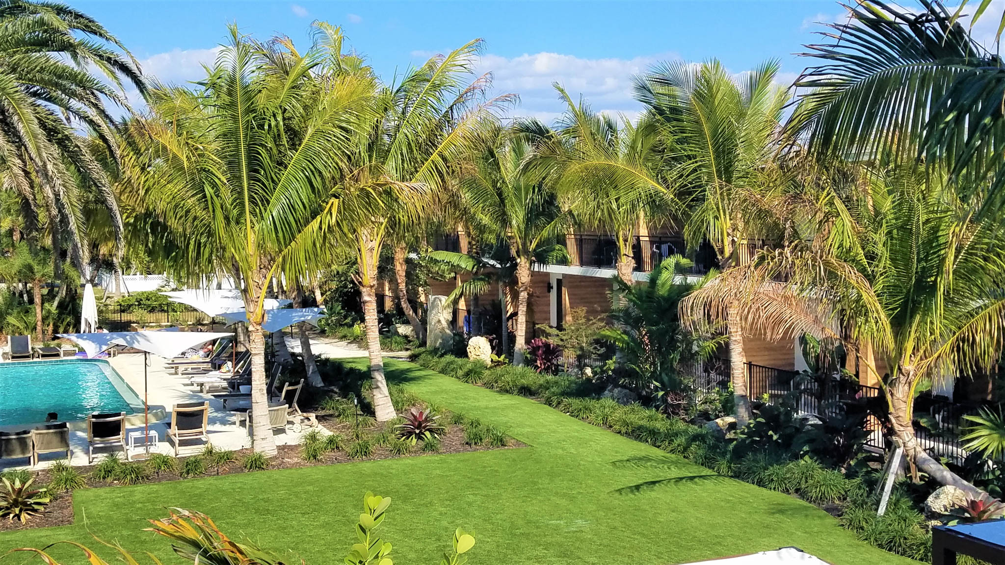 6900 Gulf Drive – Bali Hai Hotel