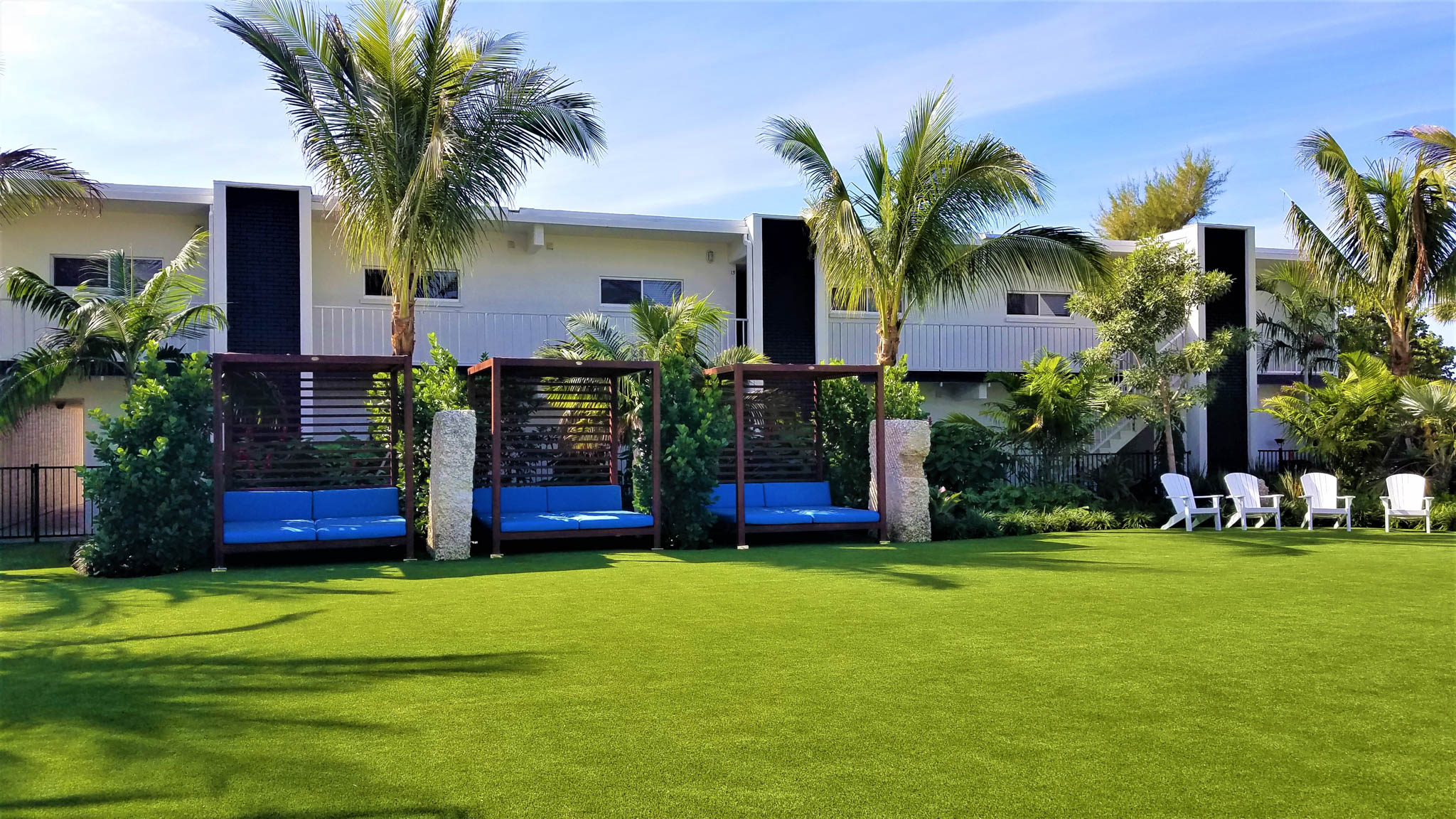 6900 Gulf Drive – Bali Hai Hotel
