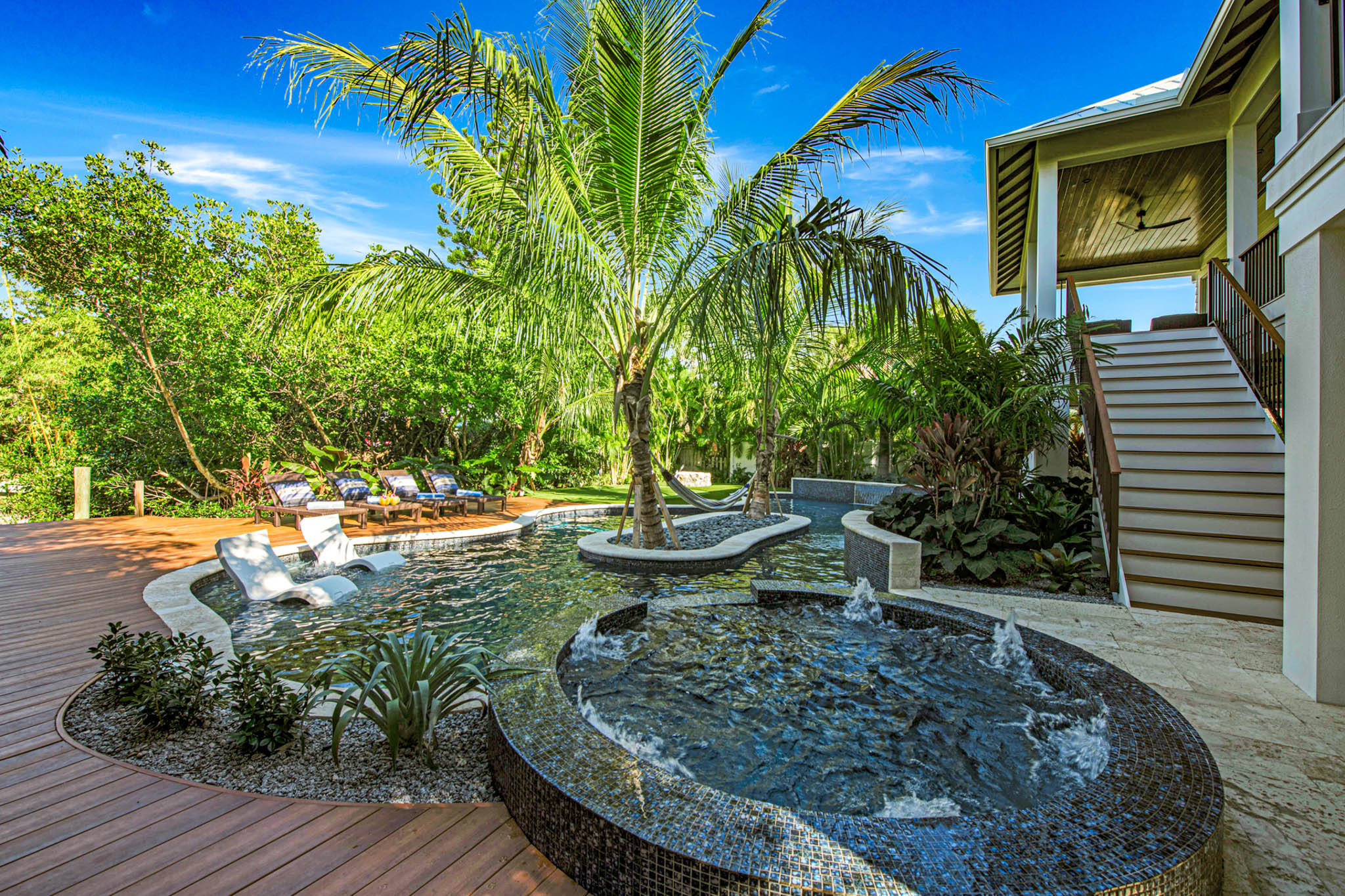 9403 Gulf  Drive