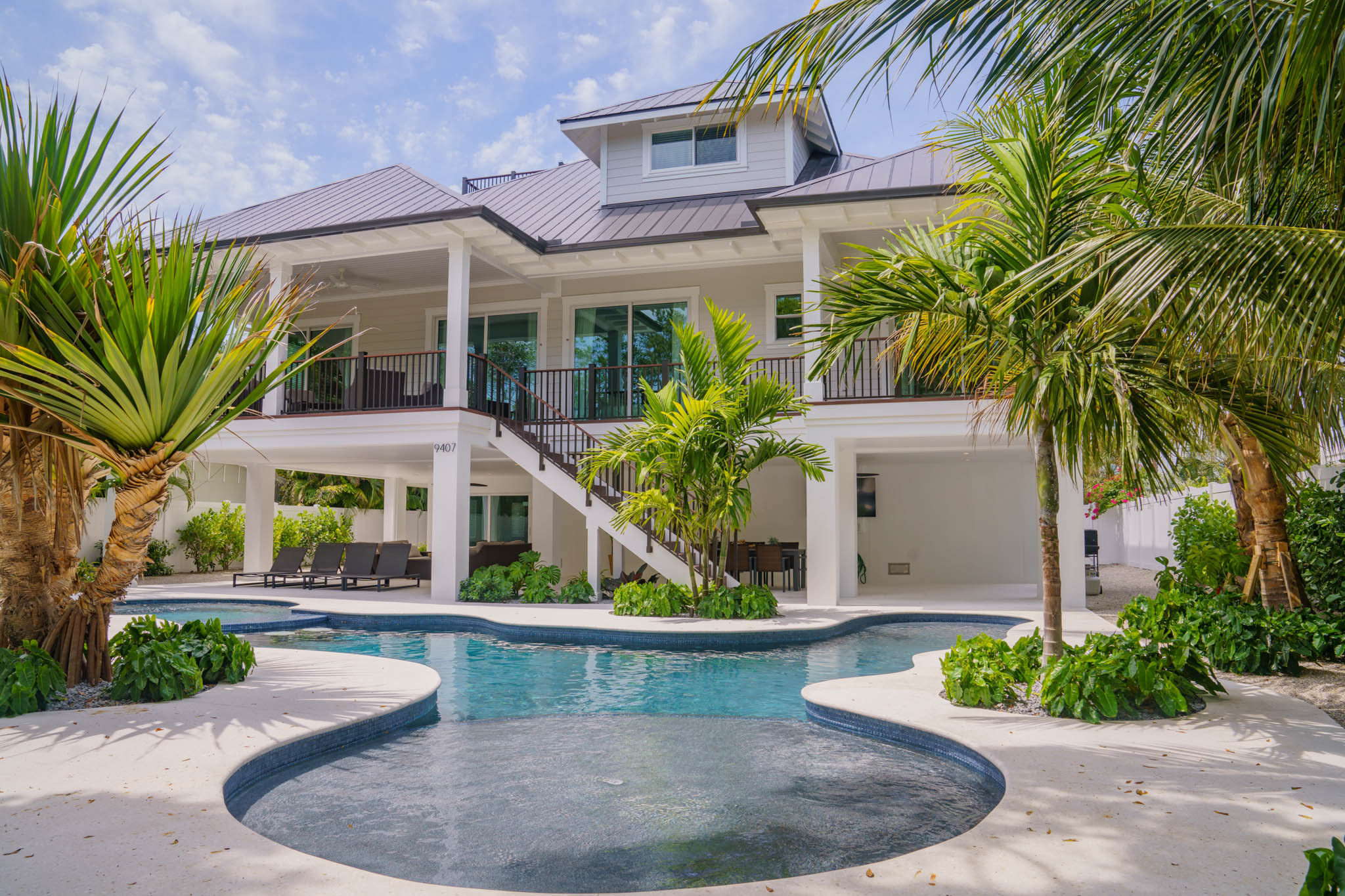 9407 Gulf Drive